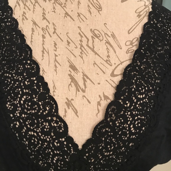 Nine West Sheer & Lace Deep Vneck short sleeve top - Picture 3 of 7